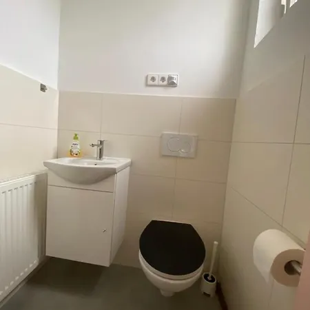 Bluestone Appartements - 23Qm Free And Near Parking Blaustein Extérieur photo